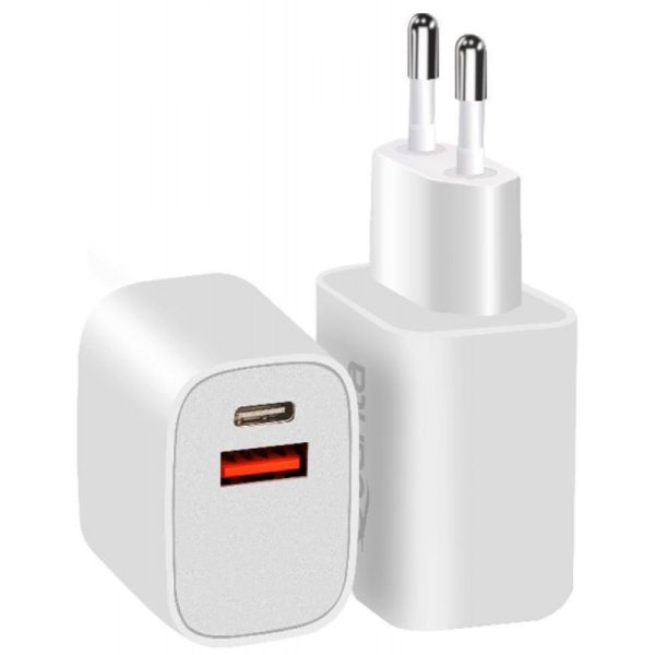 Fonte Carregador Quanta QTCACR1 Dual USB-A QC3.0 e USB-C Bivolt